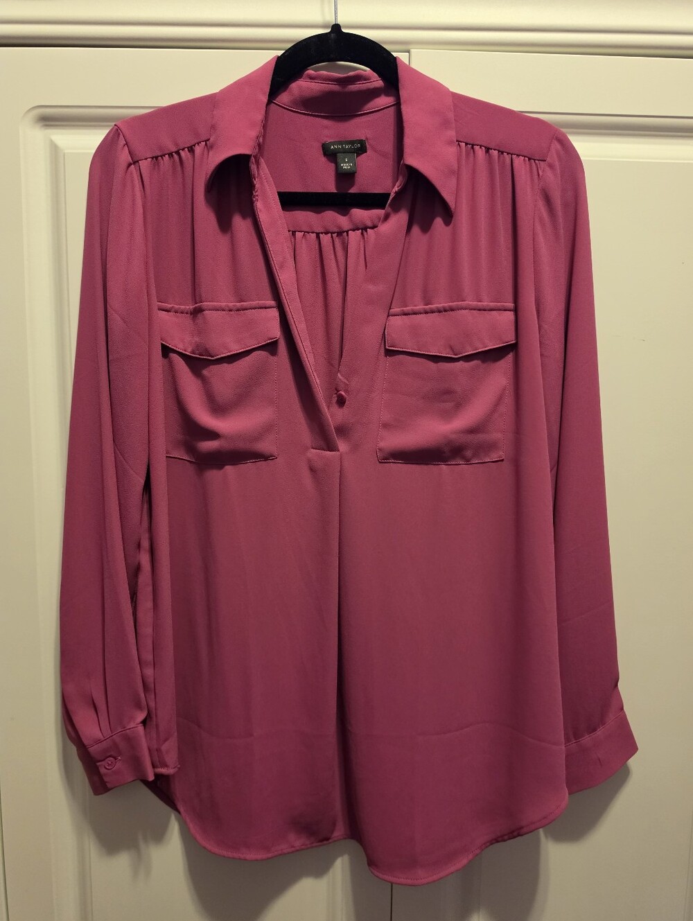 Ann Taylor Womens magenta Long Sleeve One Button Shirt